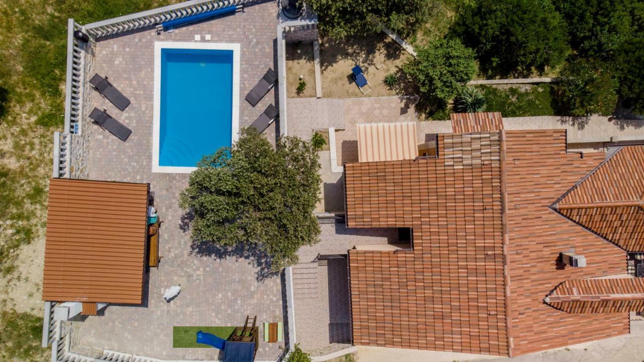 Vila Marija Kampor Esterno foto